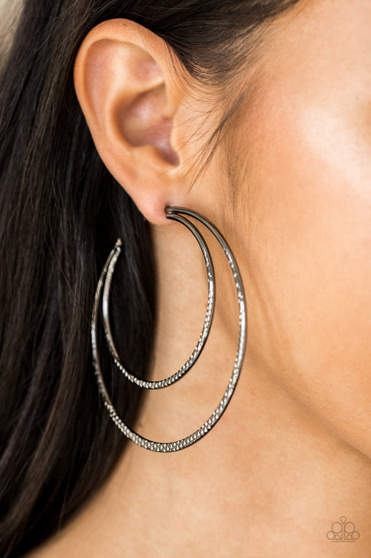 Drop It Like Its HAUTE - Black/Gunmetal hoop earrings
