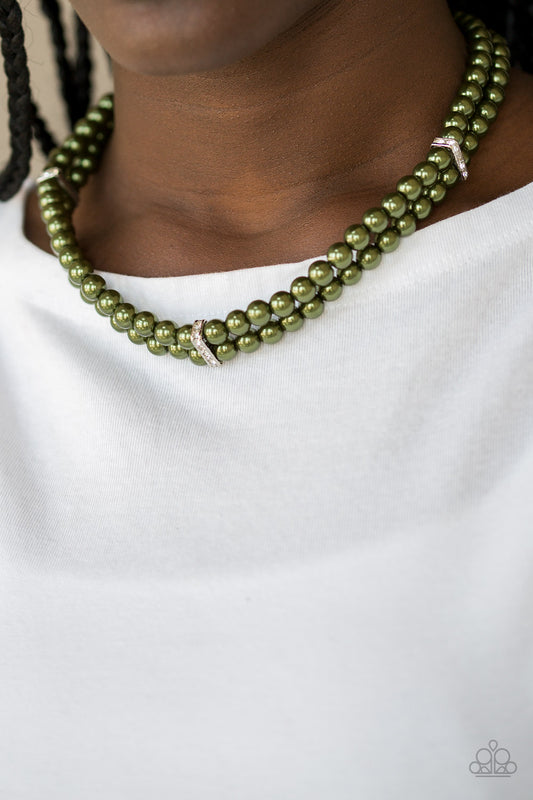 Put On Your Party Dress - Green necklace set