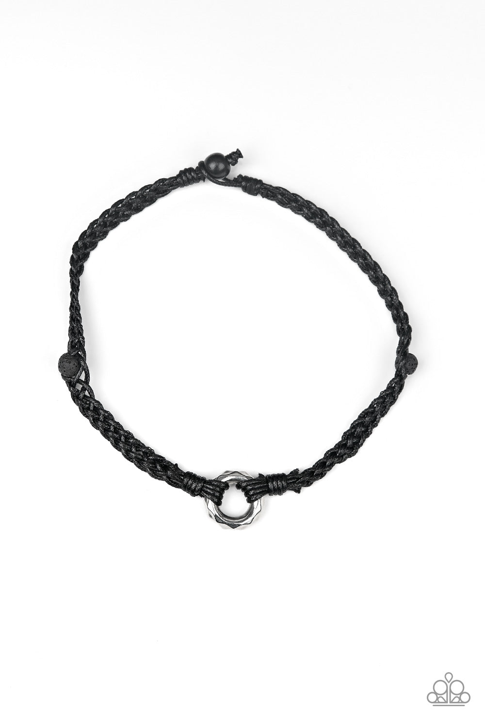 Basic Backpacker - Black urban necklace