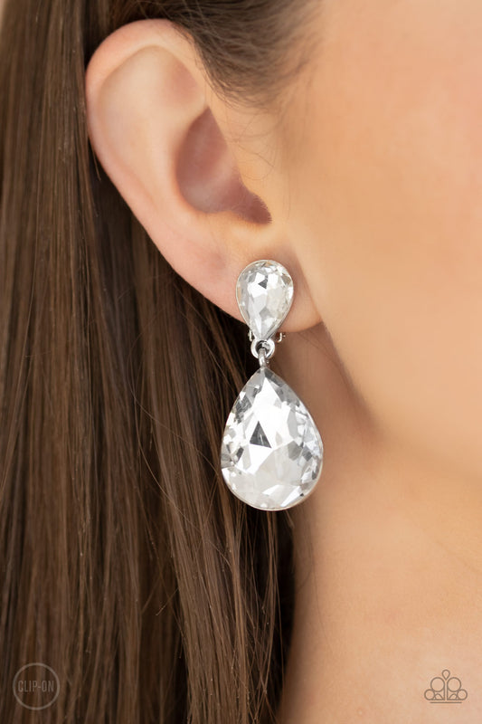 Aim For The MEGASTARS - White clip on earrings