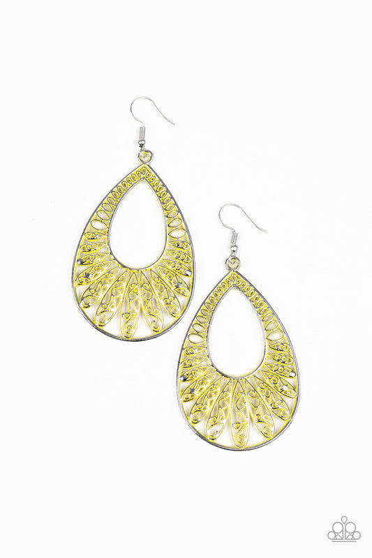 Flamingo Flamenco - Yellow earrings