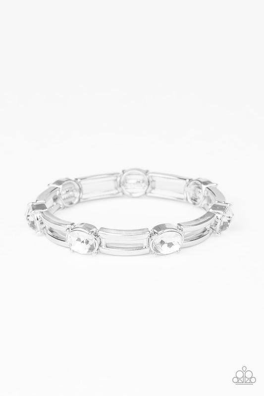 FLASH or Credit? - White rhinestones bracelet