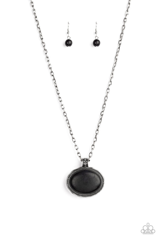 Sedimentary Colors - Black necklace