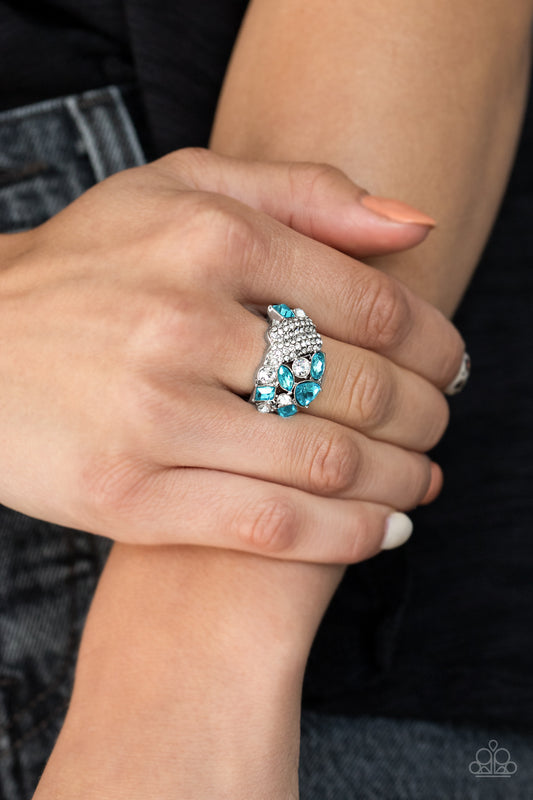 Sparkle Bust - Blue ring