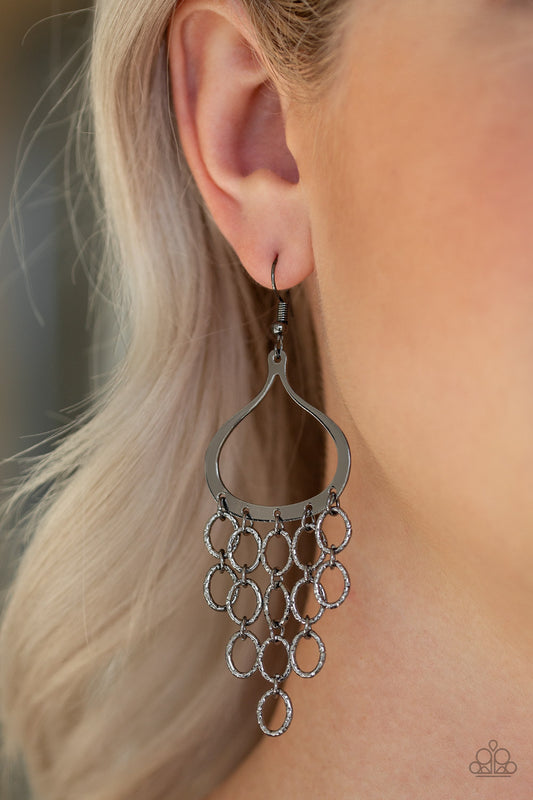 Total Net Revenue - Black/Gunmetal earrings