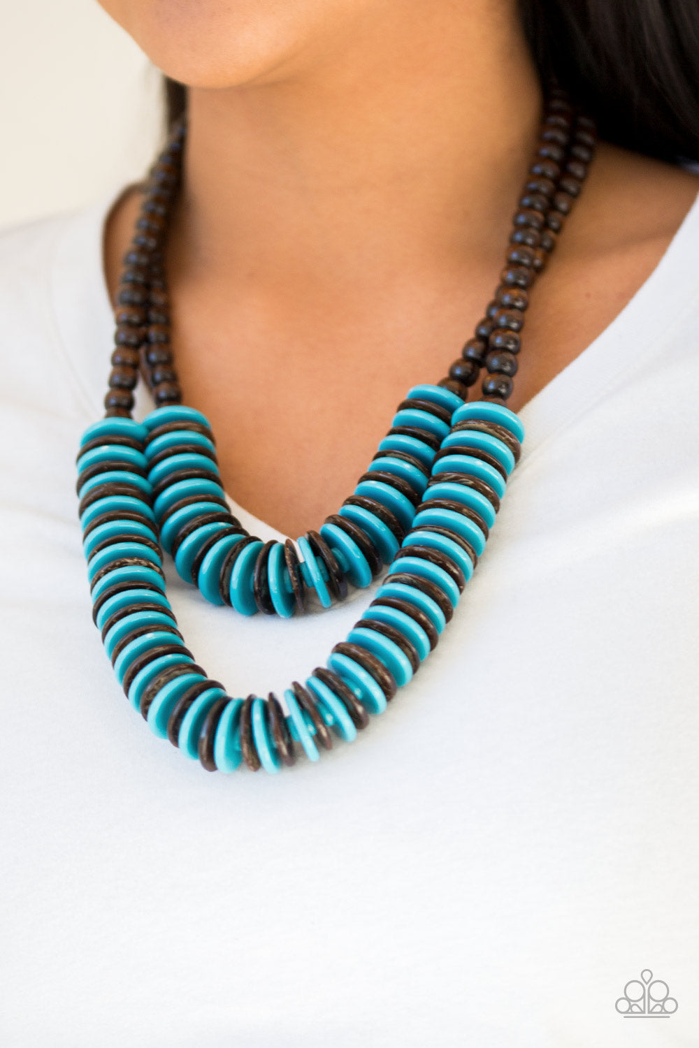 Dominican Disco - Blue wood necklace