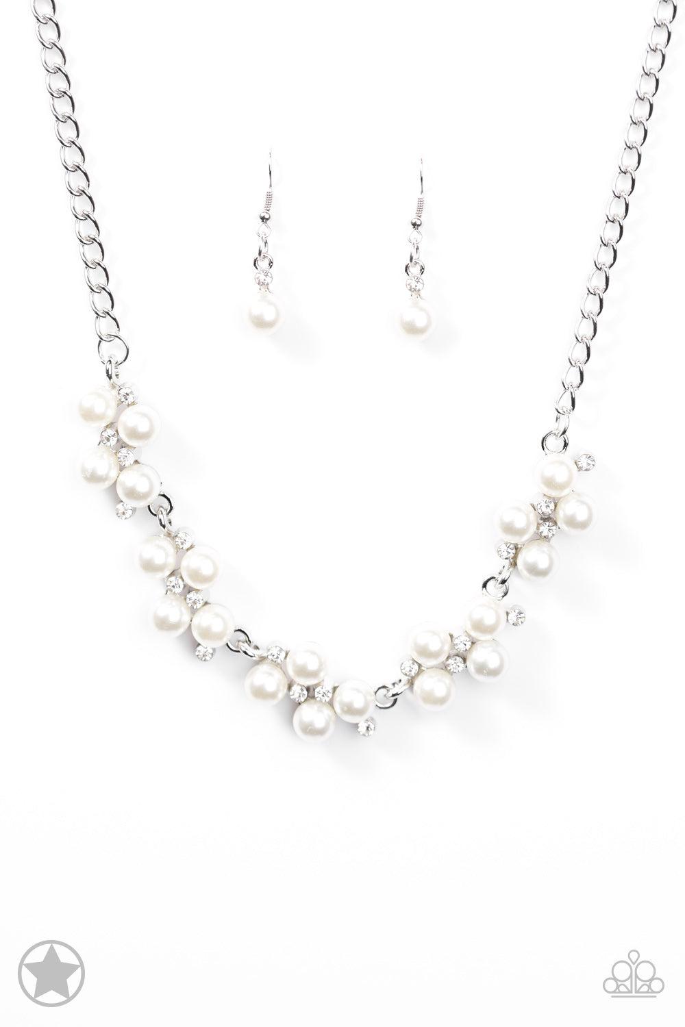 Love Story - White pearl necklace w/ matching bracelet