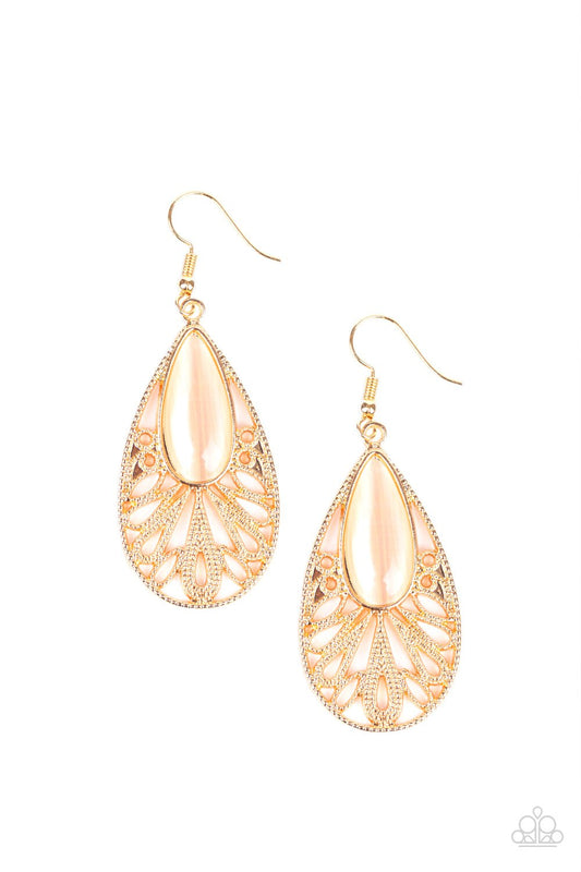 GLOWING TRANQUILITY - GOLD Moonstone Earrings