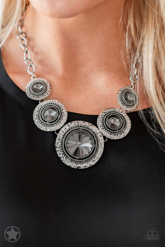 Global Glamour - Silver necklace set