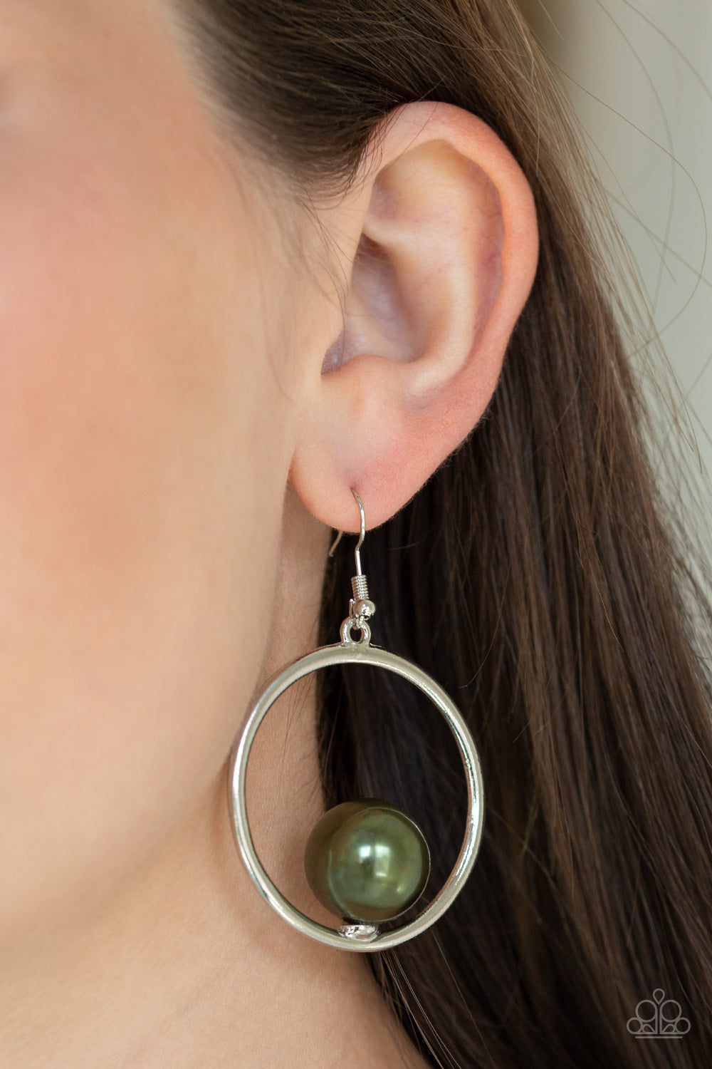 Solitaire REFINEMENT - Green earrings