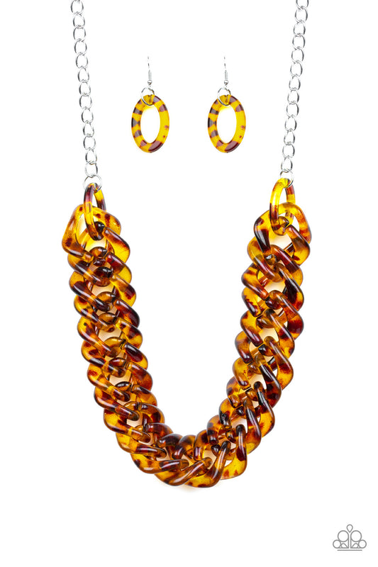 Comin In HAUTE - Brown tortoise shell finish necklace