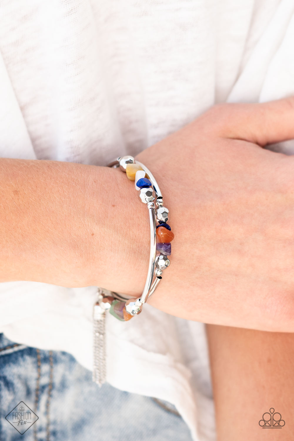 Pebble Prana - Multicolor necklace w/ matching bracelet (Fashion Fix - July 2021)