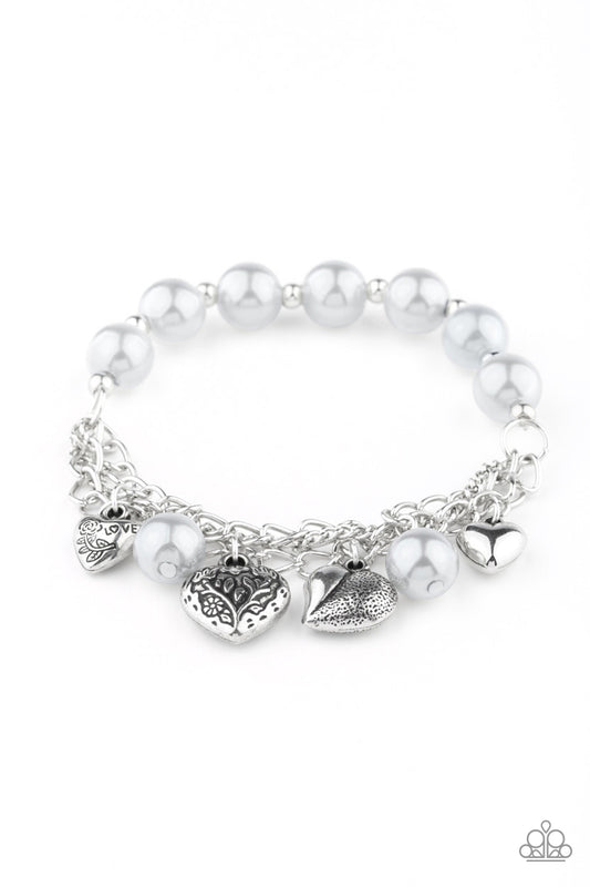 More Amour - Silver pearl bracelet
