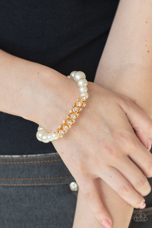Traffic-Stopping Sparkle - Gold/White pearl bracelet