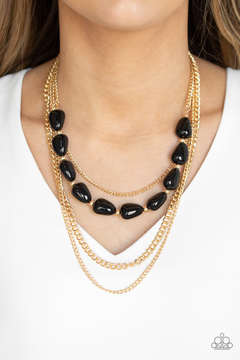 Trend Status - Black/Gold necklace