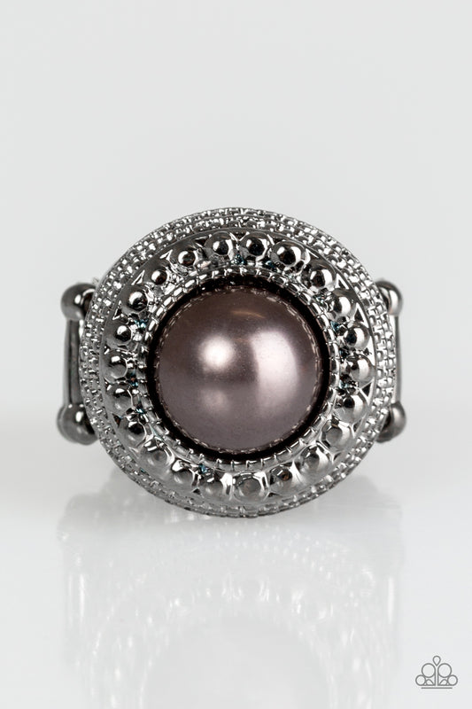 Paparazzi Ring -"Bronx Beauty - Black"