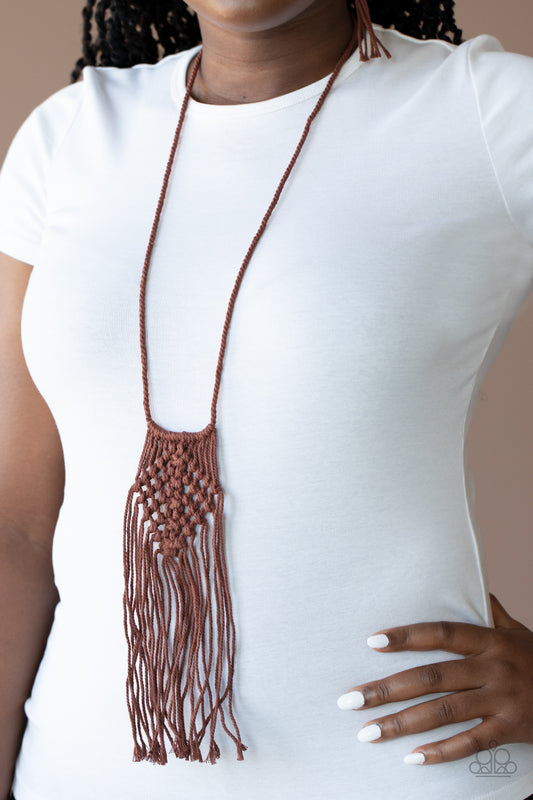 Macrame Mantra - Brown necklace