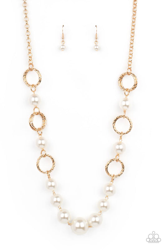 COUNTESS Me In - Gold/White pearl necklace