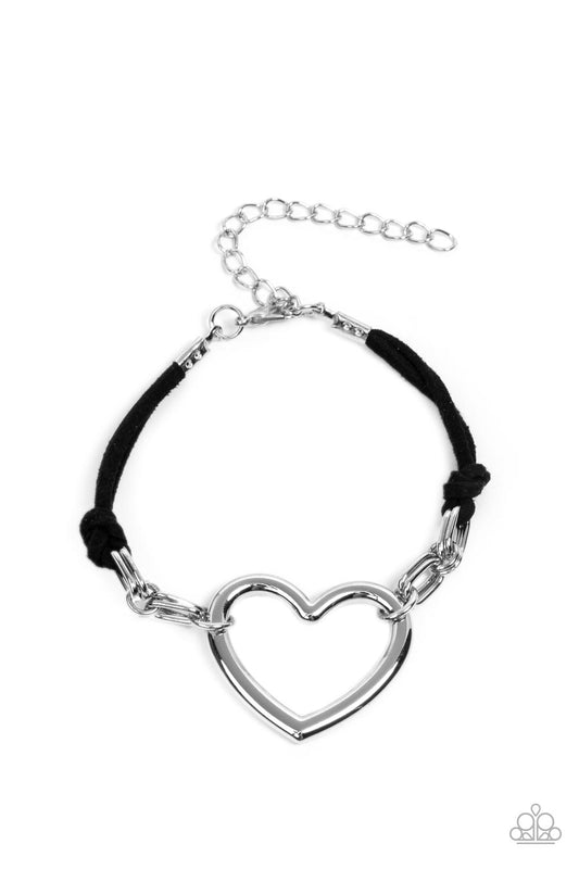 Flirty Flavour - Black heart inspired bracelet