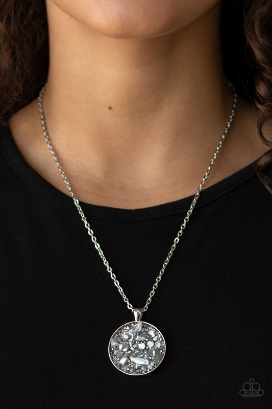GLAM Crush Monday - Silver necklace