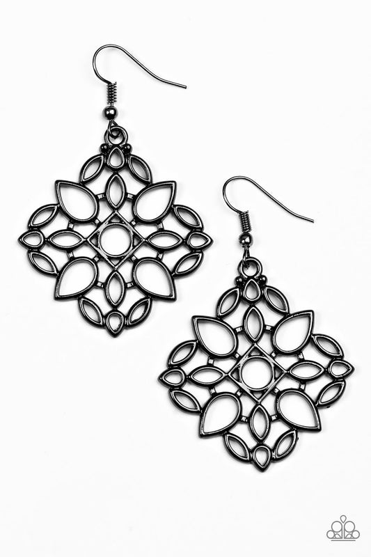 Elaborate Scheme - Black/GM earrings
