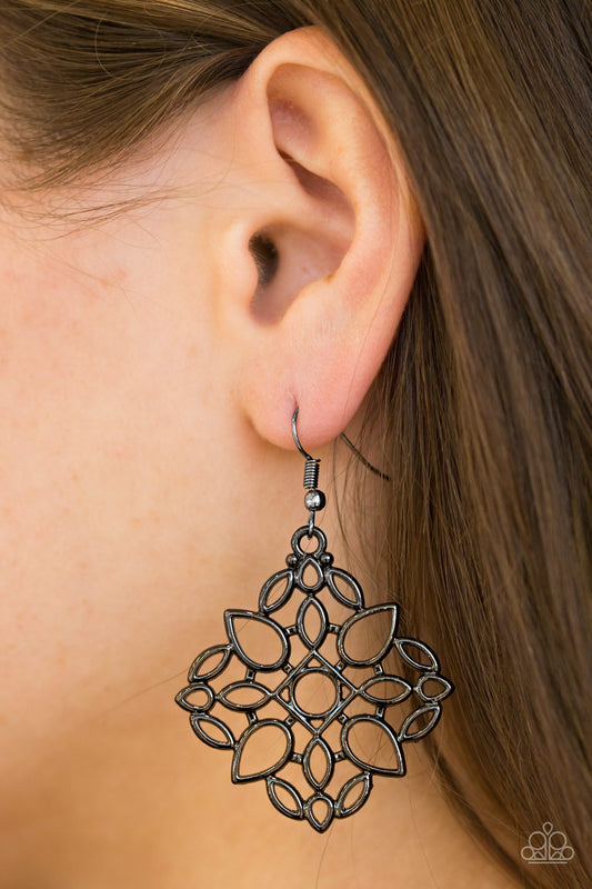 Elaborate Scheme - Black/GM earrings
