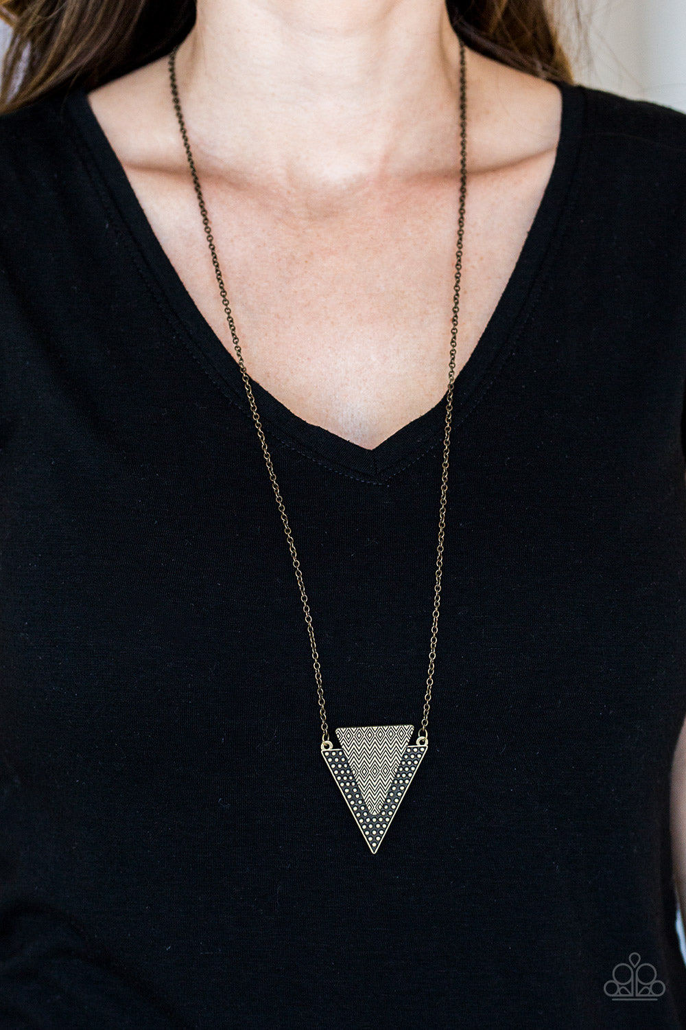 Ancient Arrow - Brass necklace