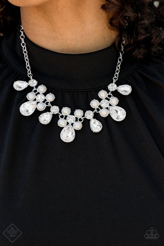 Demurely Debutante - white necklace