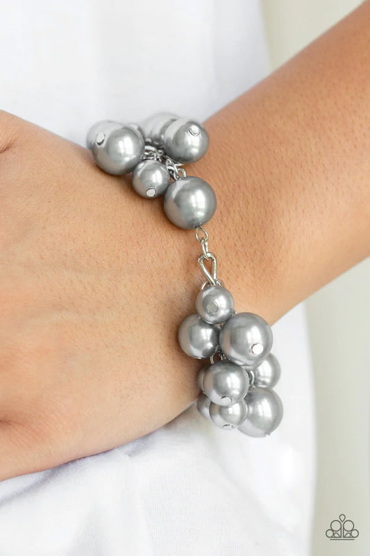 Girls in Pearls - silver pearl bracelet