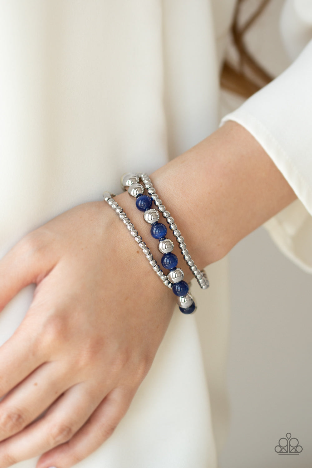 Go With The GLOW - Blue moonstone bracelet