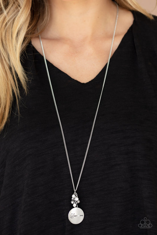 Going For GLAM-ma - White rhinestones necklace