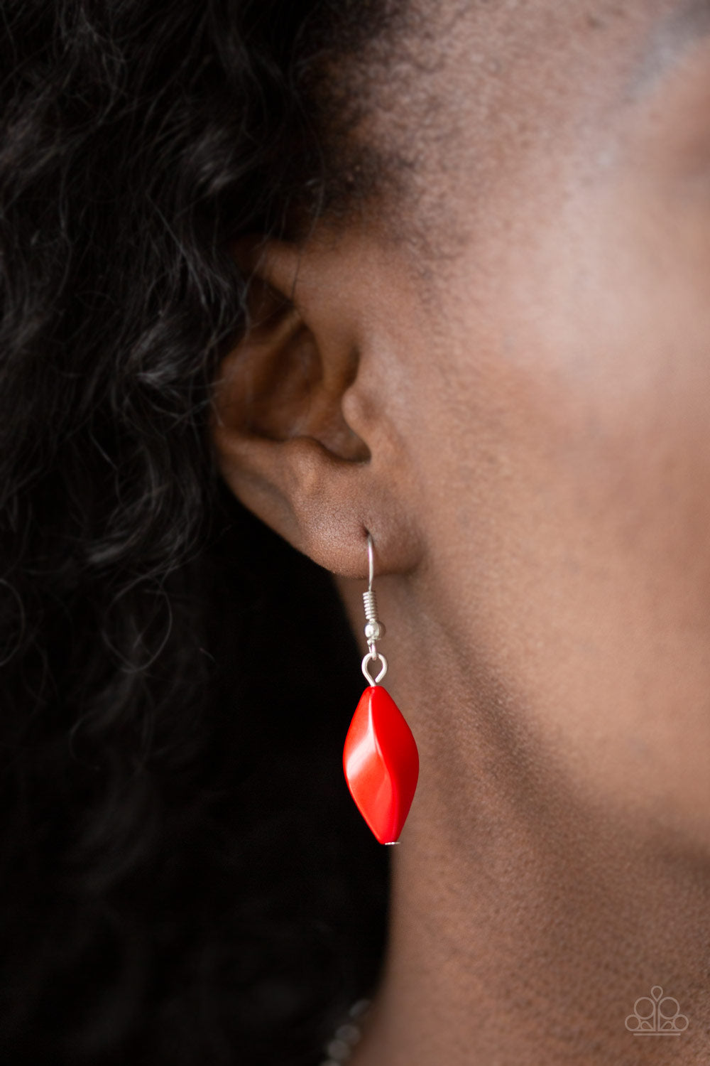 Venturous Vibes - Red necklace