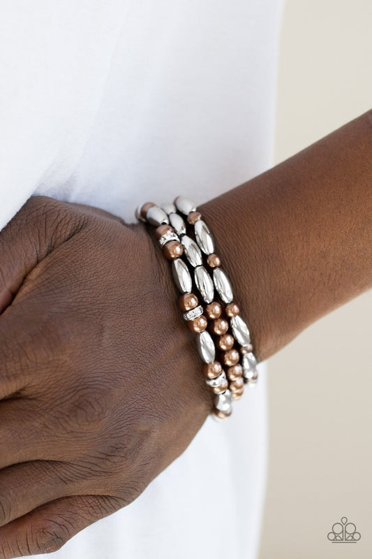 Chic Contender - Brown bracelet