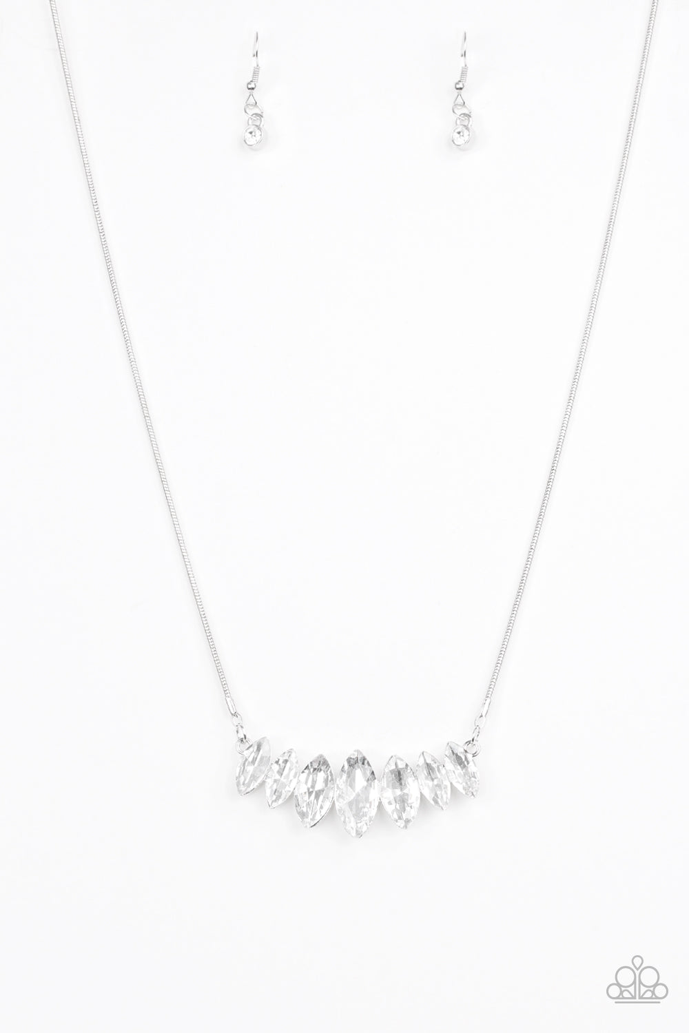 Leading Lady - White gems necklace
