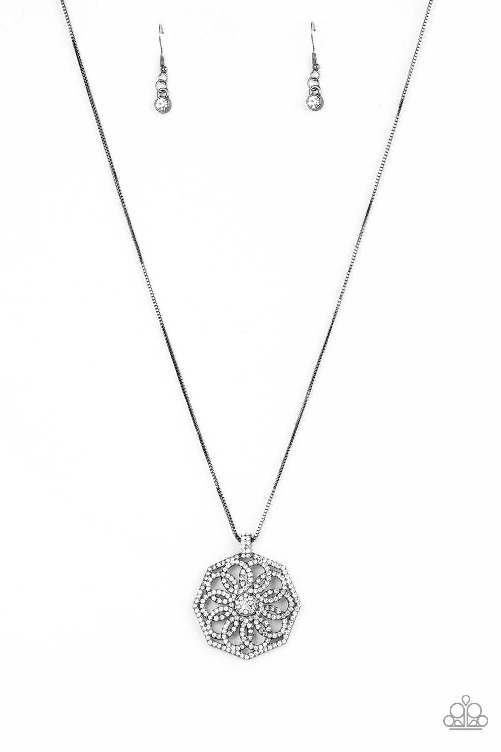 Botanical Bling - Black/GM necklace