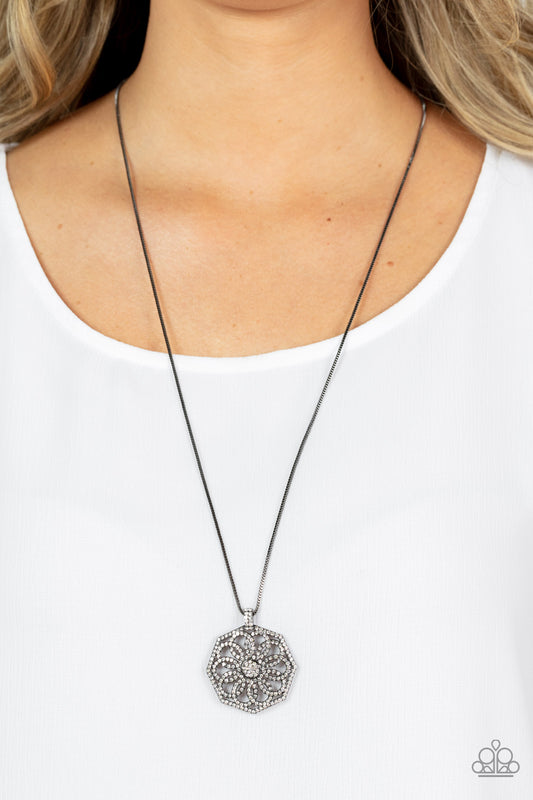 Botanical Bling - Black/GM necklace