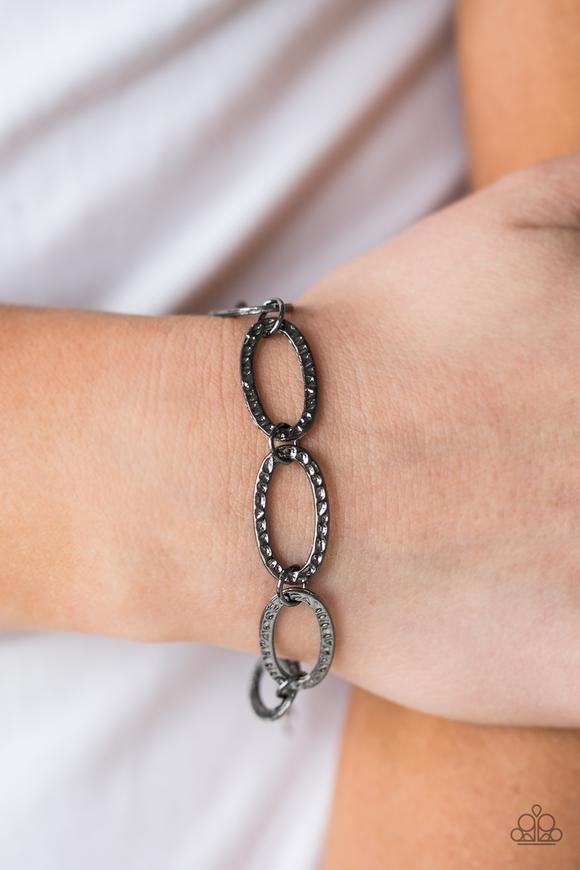 Legendary Lioness - Black/Gunmetal necklace w/ matching bracelet