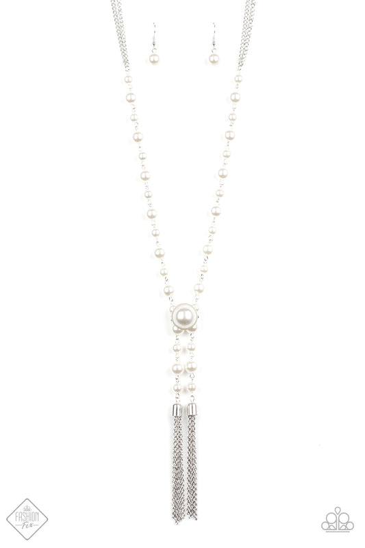 Vintage Diva - White necklace w/ matching bracelet