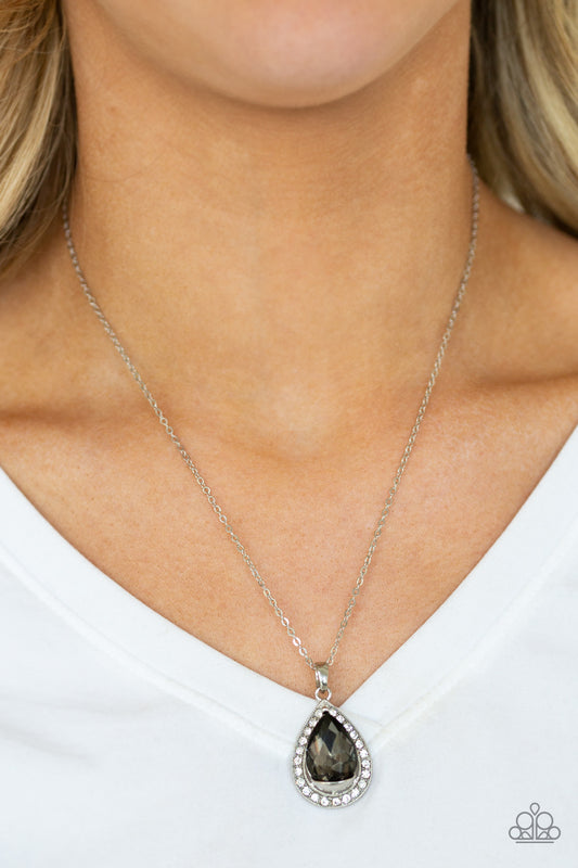 Because Im Queen - Silver necklace