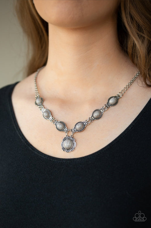 Desert Dreamin - silver necklace