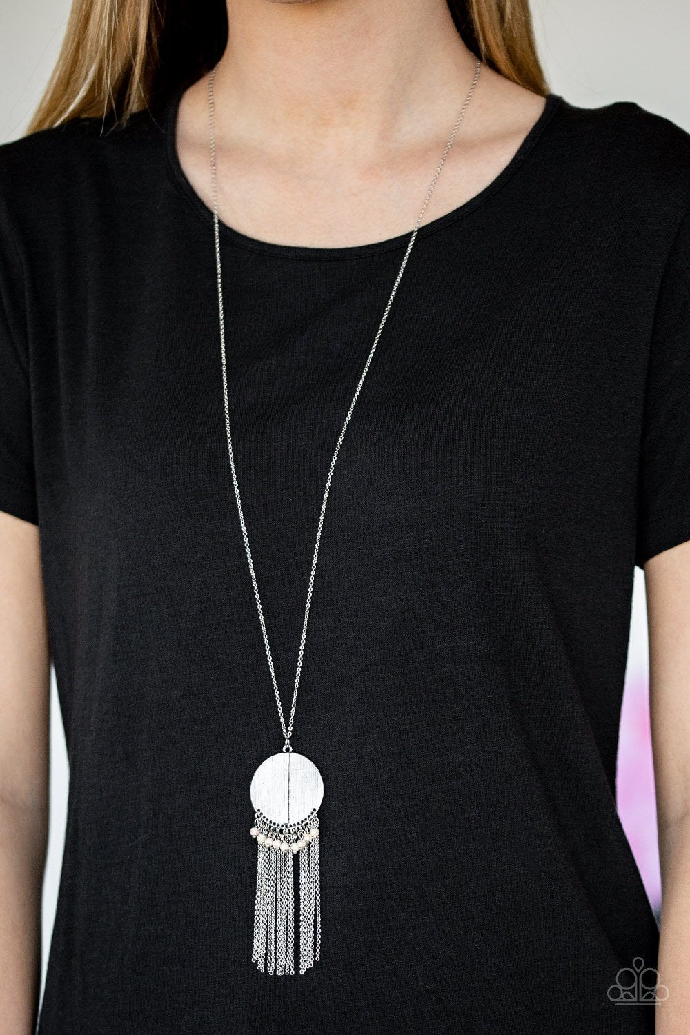 Get a ROAM - white stone necklace