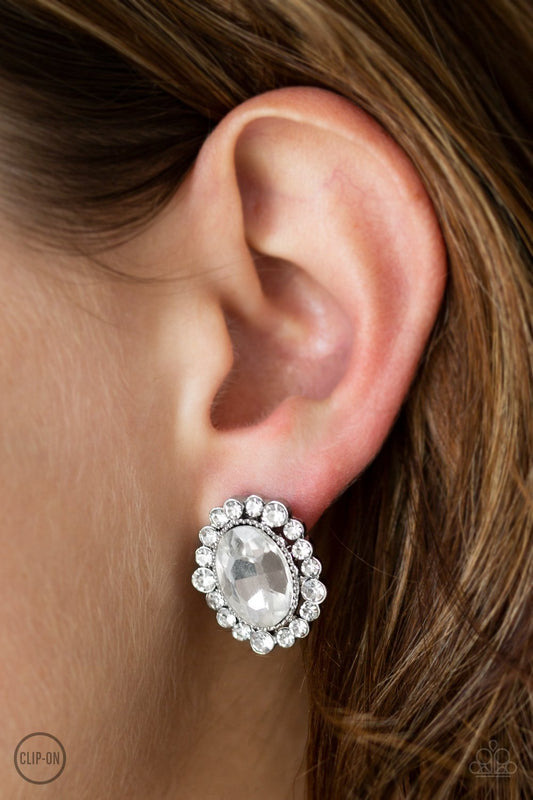 Hold Court - White clip-on earrings