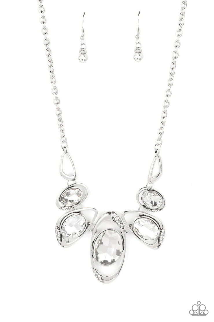 Hypnotic Twinkle - white gem necklace