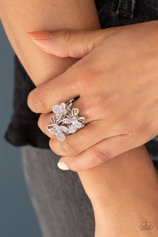 FLIGHTY FLUTTER - White rhinestones ring
