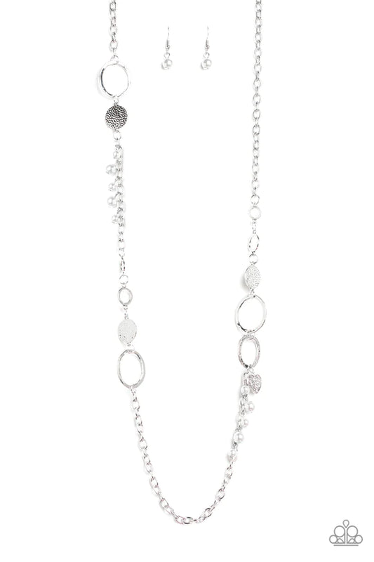 Unapologetic Flirt - silver necklace