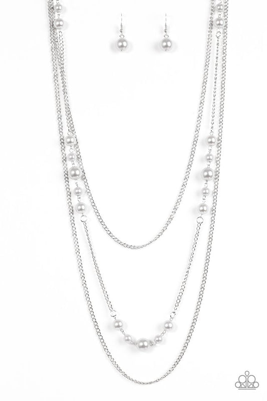 Diva Dilemma - Silver pearl necklace