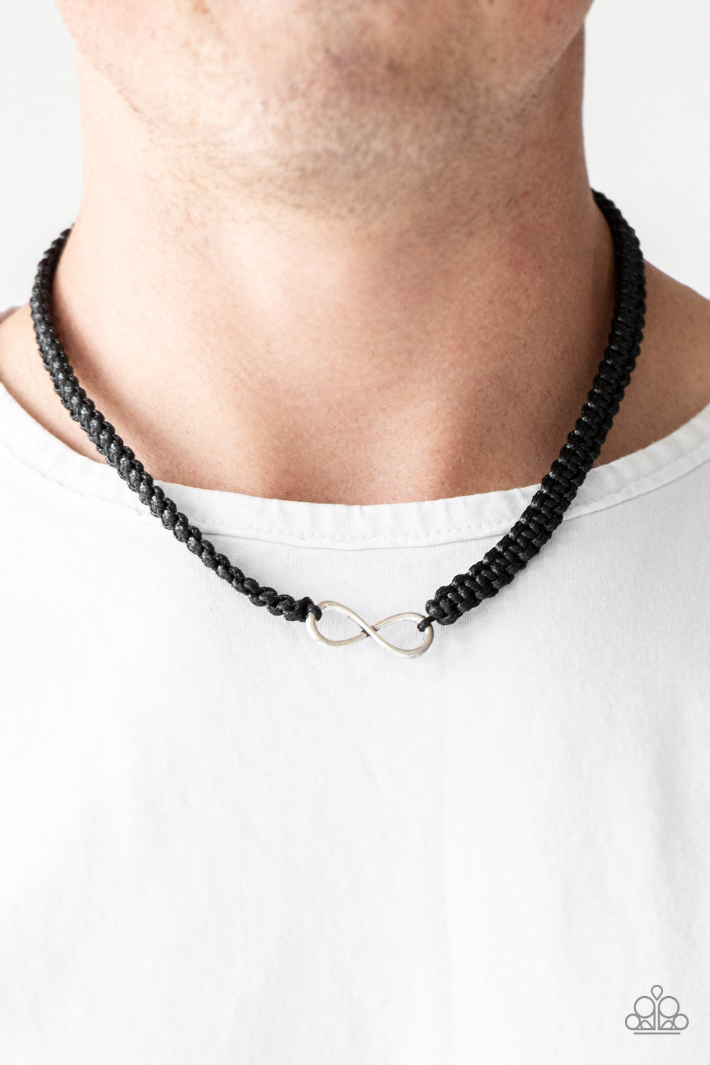 Right On MARITIME - Black urban necklace