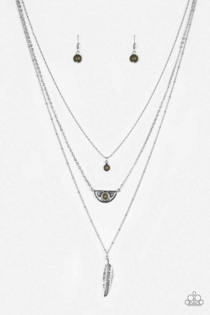 Sahara Sparrow - Green necklace set