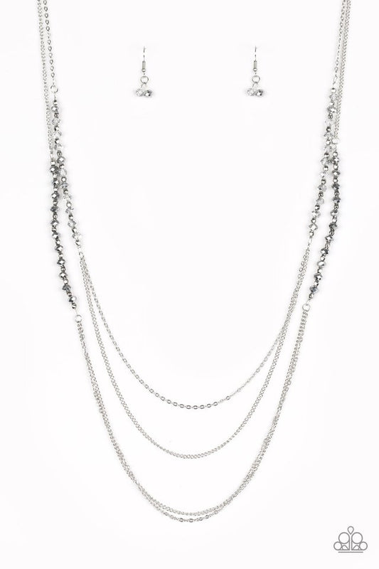Shimmer Showdown - Silver necklace